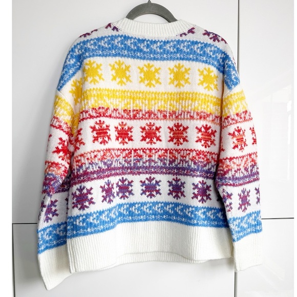 Old Navy Rainbow Fair Aisle Sweater Snowflake Size Small Blue Red Purple Yellow - Picture 4 of 5
